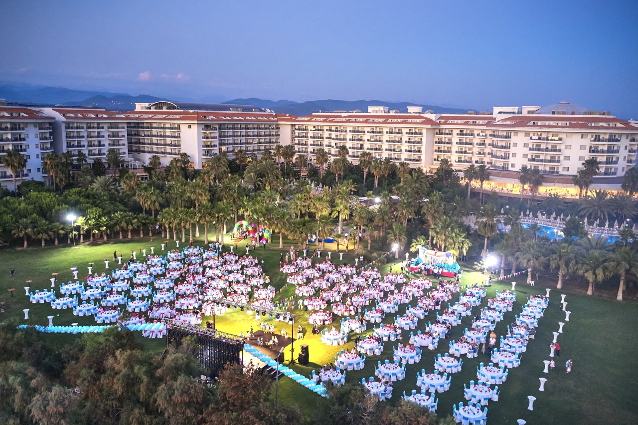 Seaden Sea World Resort & Spa