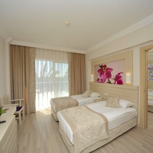 Seaden Corolla Hotel